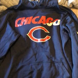 Mens M cubs sweatshirt